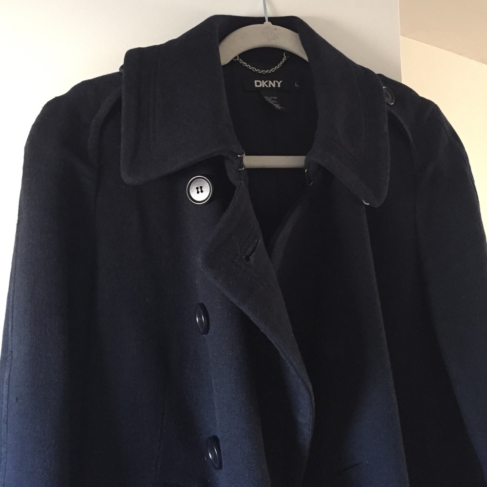 DKNY Navy wool peacoat Double breasted sz L great cond.